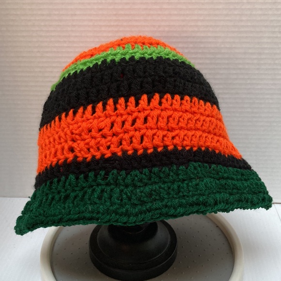 BUCKET HAT Multicolored Rainbow Handmade Crochet UNISEX One Size Fits Most - Picture 3 of 12